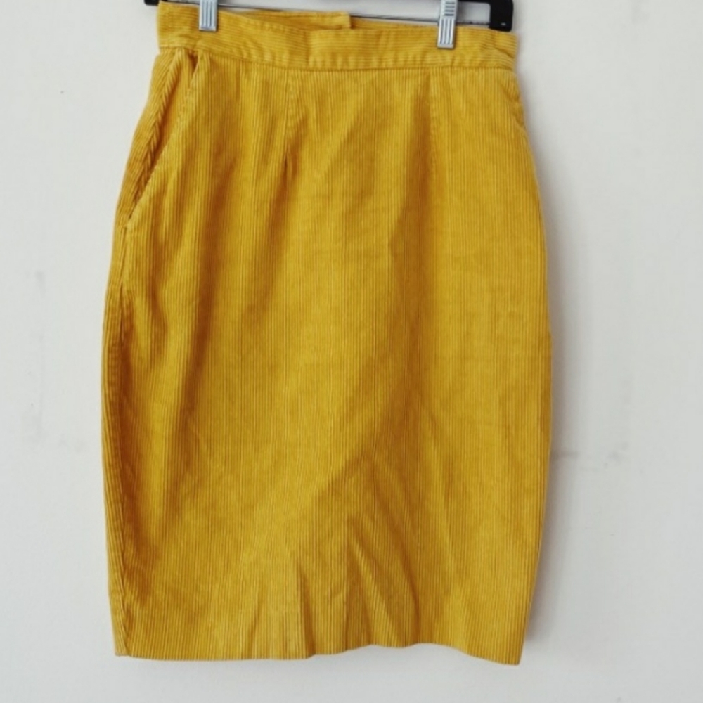 VINTAGE 90s Yellow High Waist Midi Lenght Skirt